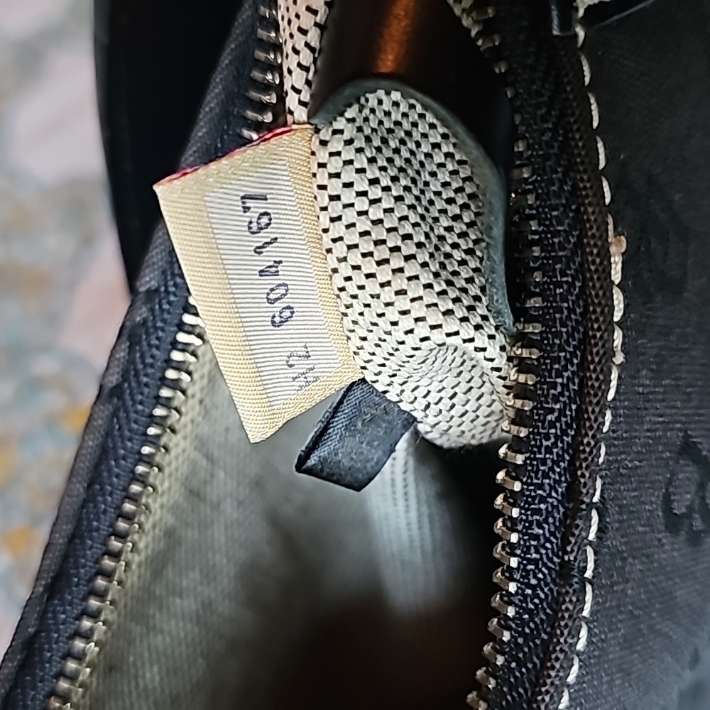 VTG Dooney & Bourke Black Monogram Signature Canvas & Leather Hobo Shoulder Bag - Picture 15 of 16